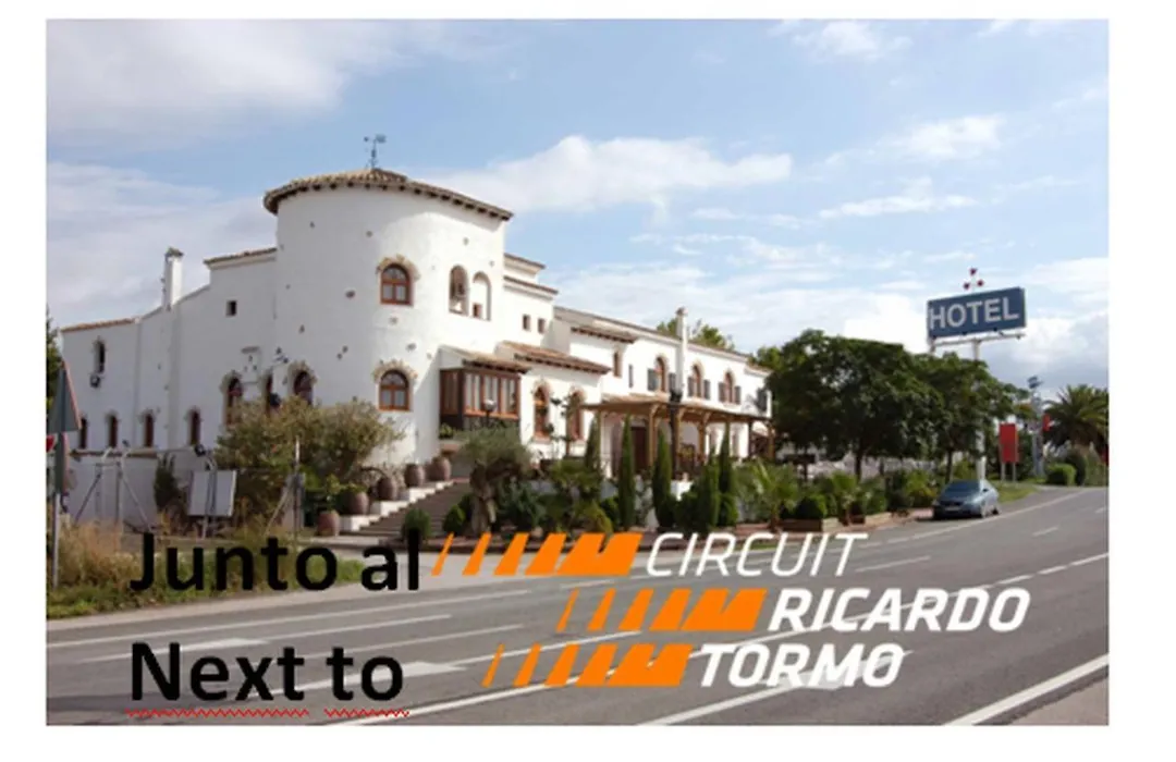 Hotel La Carreta-1